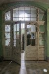 Hübsche Treppen mit tollen Flügeltüren - in Beelitz keine Seltenheit. (Foto: Eric)