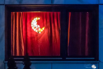 Zufall? Diese Deko erinnert an die türkische Flagge. (Foto: Eric Paul)